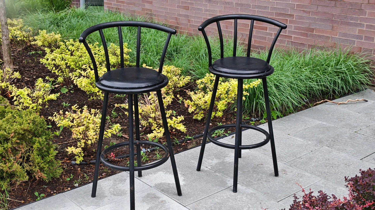 Black Metal Bar Stools (Set of 2)