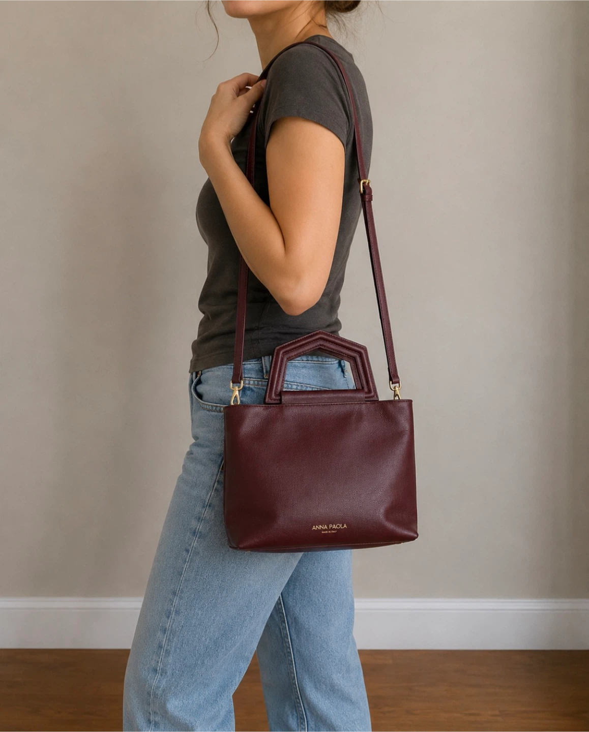 Anna Paola Burgundy Leather Handbag