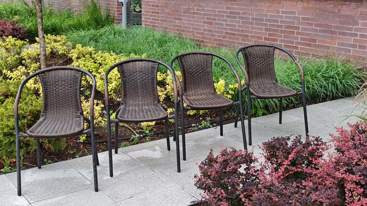Set of 4 Wicker Patio Chairs