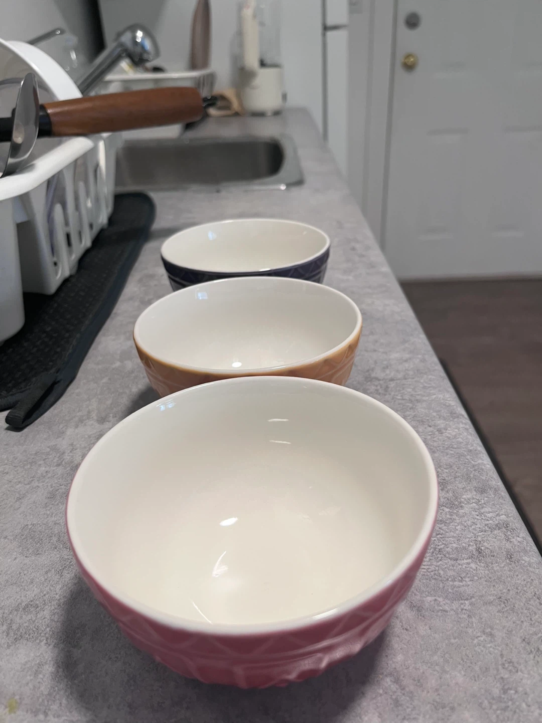 Set of 3 Decorative Ceramic Bowls - photo 2