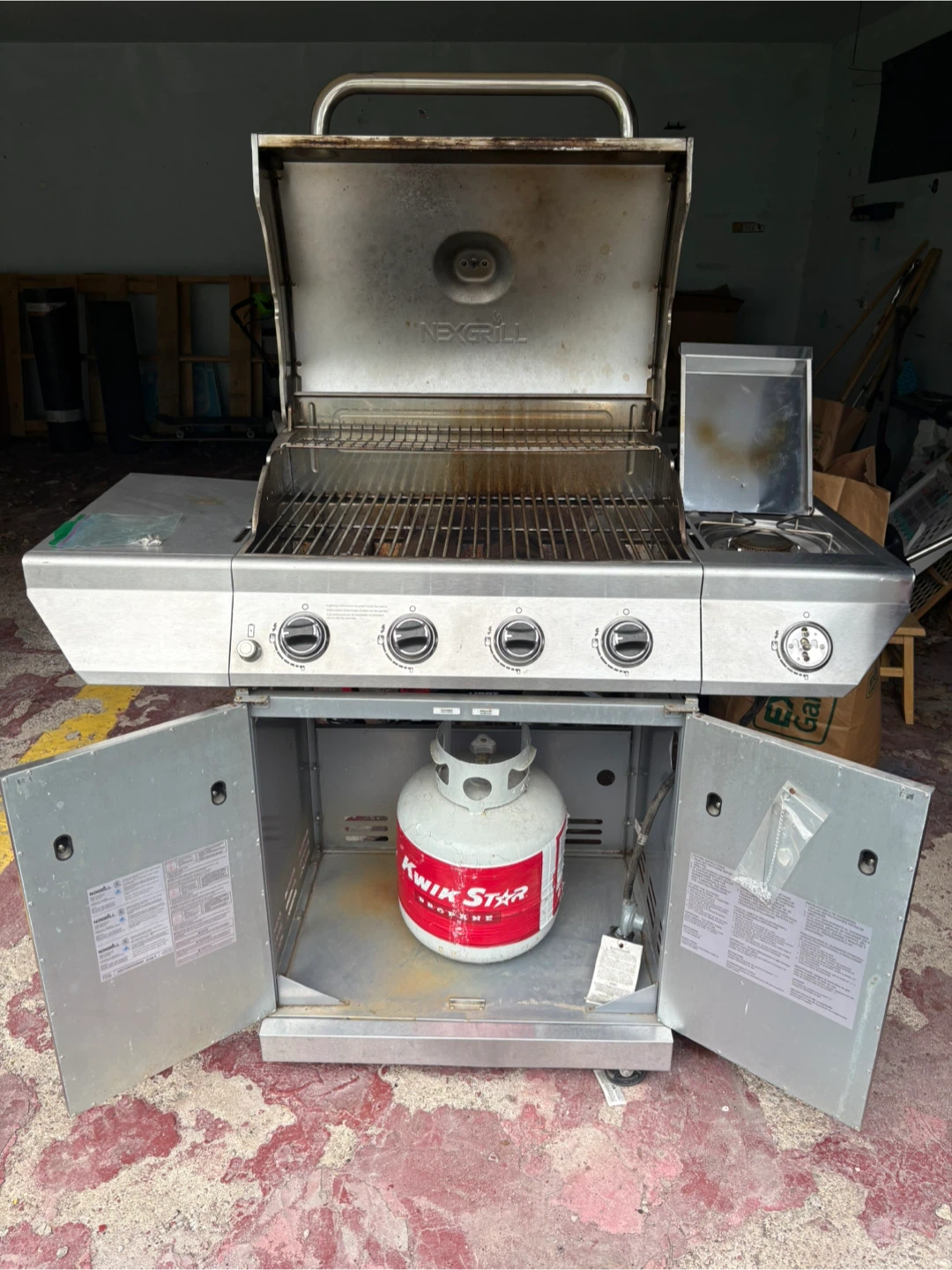 Nexgrill 4-Burner Stainless Steel Gas Grill - photo 2
