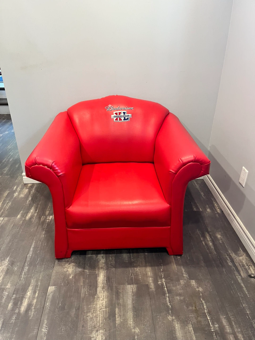 Super Bowl 50 Red Budweiser Armchair - photo 5