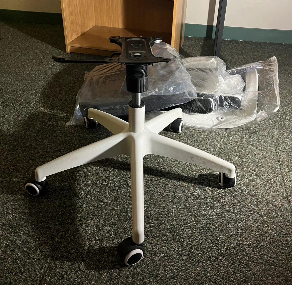 White Ergonomic Office Chair Base - photo 3