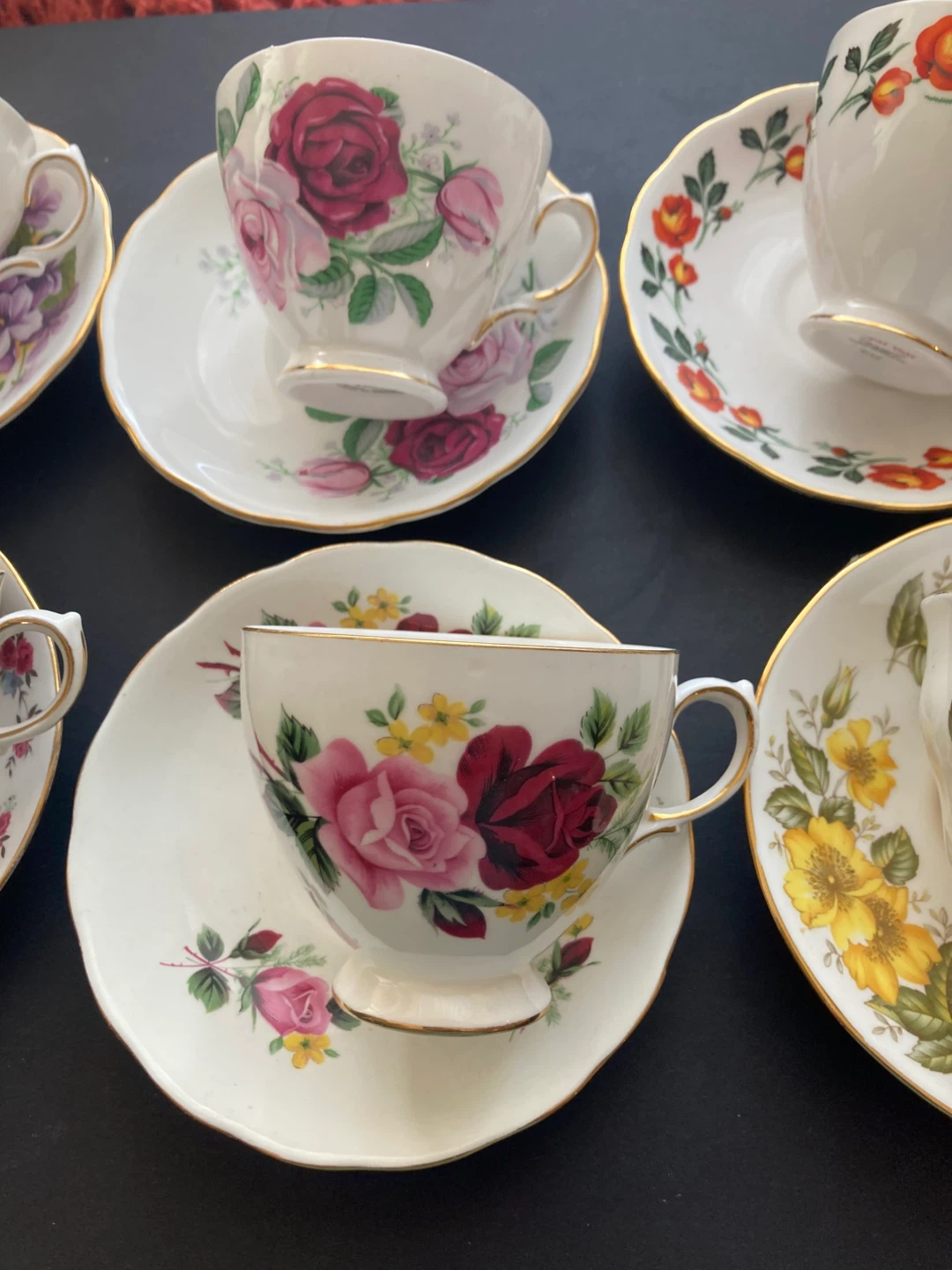 Set of 6 Vintage Floral Teacups and Saucers - photo 4