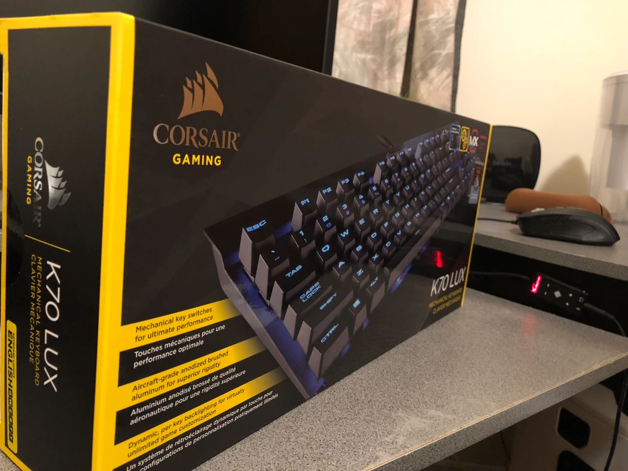 Corsair K70 LUX keyboard. - photo 2