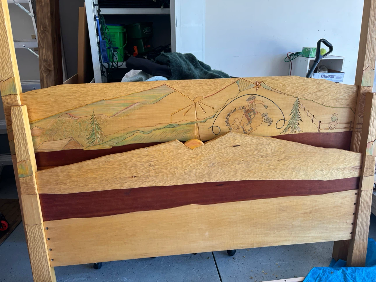 Hand-carved wooden headboard with Western theme - photo 2