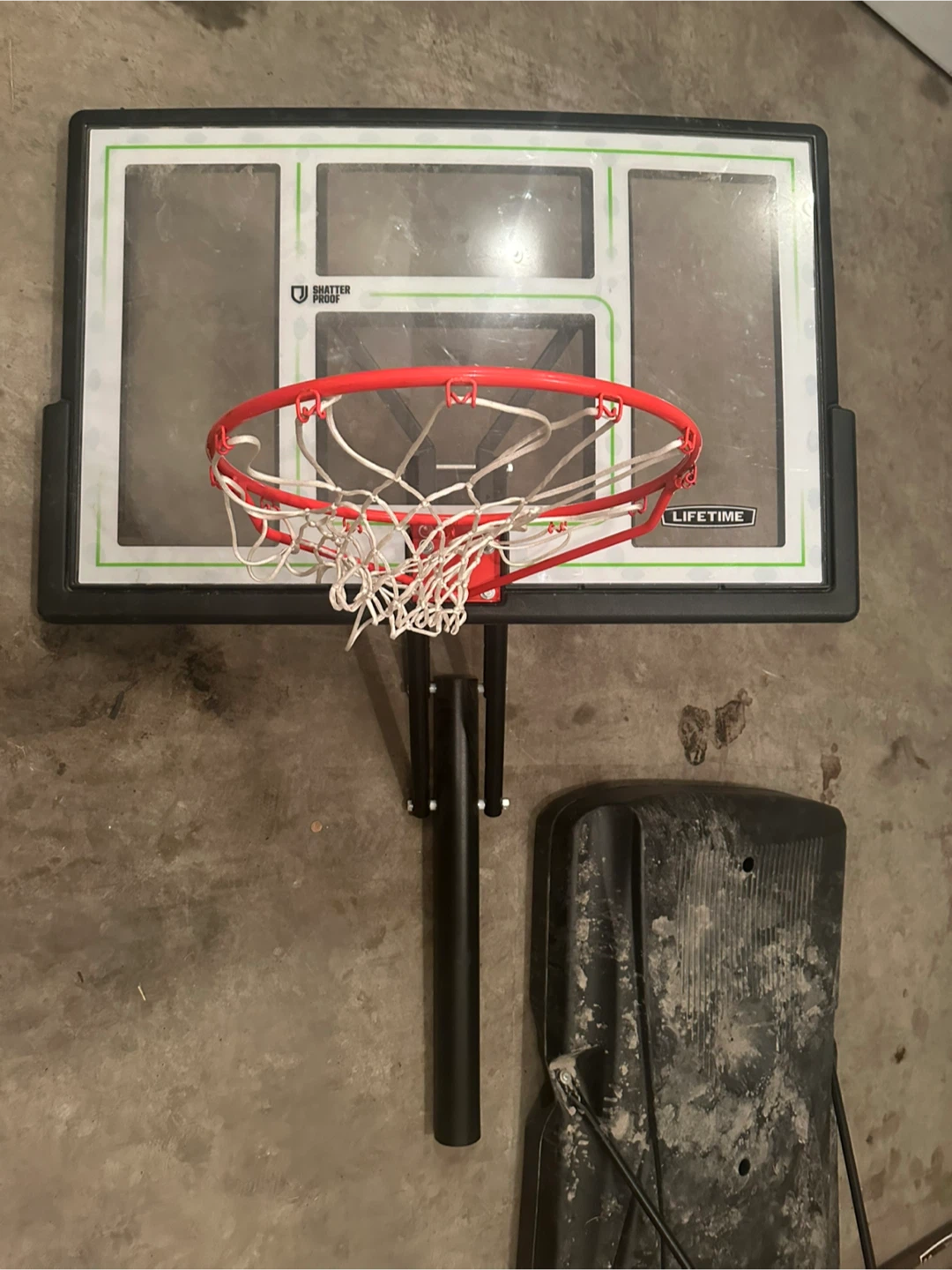 Lifetime portable basketball set