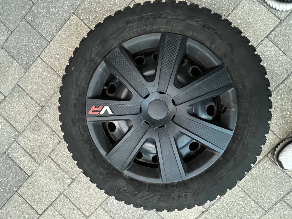 Winter Tire 195/60R15