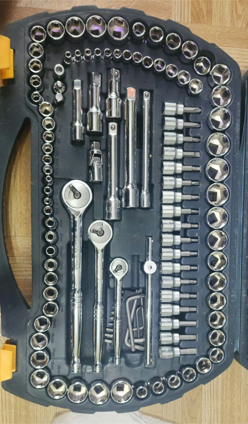 Mastercraft Socket and Wrench Set - photo 2
