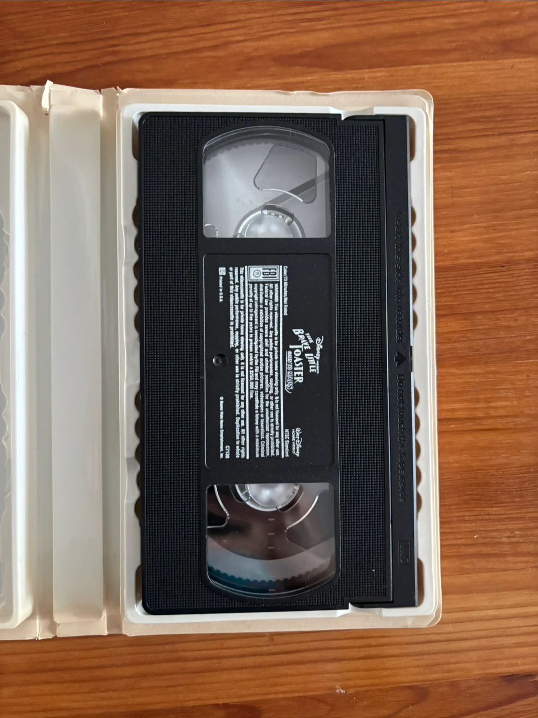 The Brave Little Toaster Goes to Mars VHS - photo 3