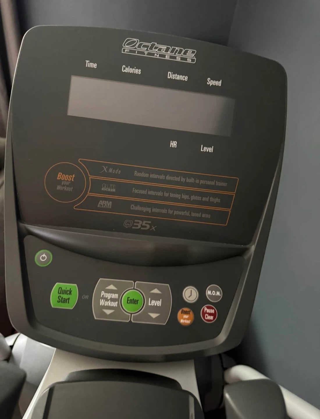 Octane Fitness Q35x Elliptical - photo 3