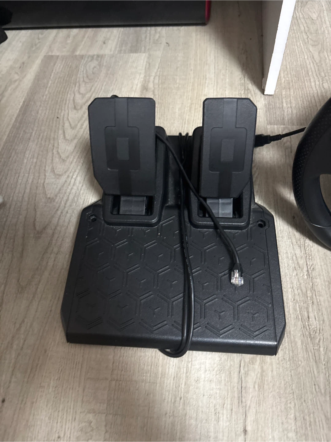 Thrustmaster T98 Sim Wheel Ferrari 298 GTB - photo 3