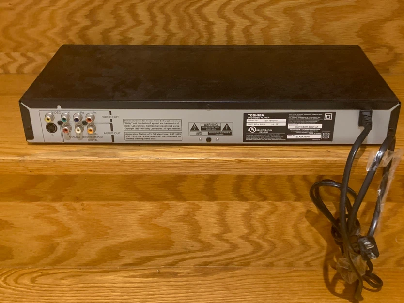 Toshiba SD-1800 DVD Video Player - photo 2
