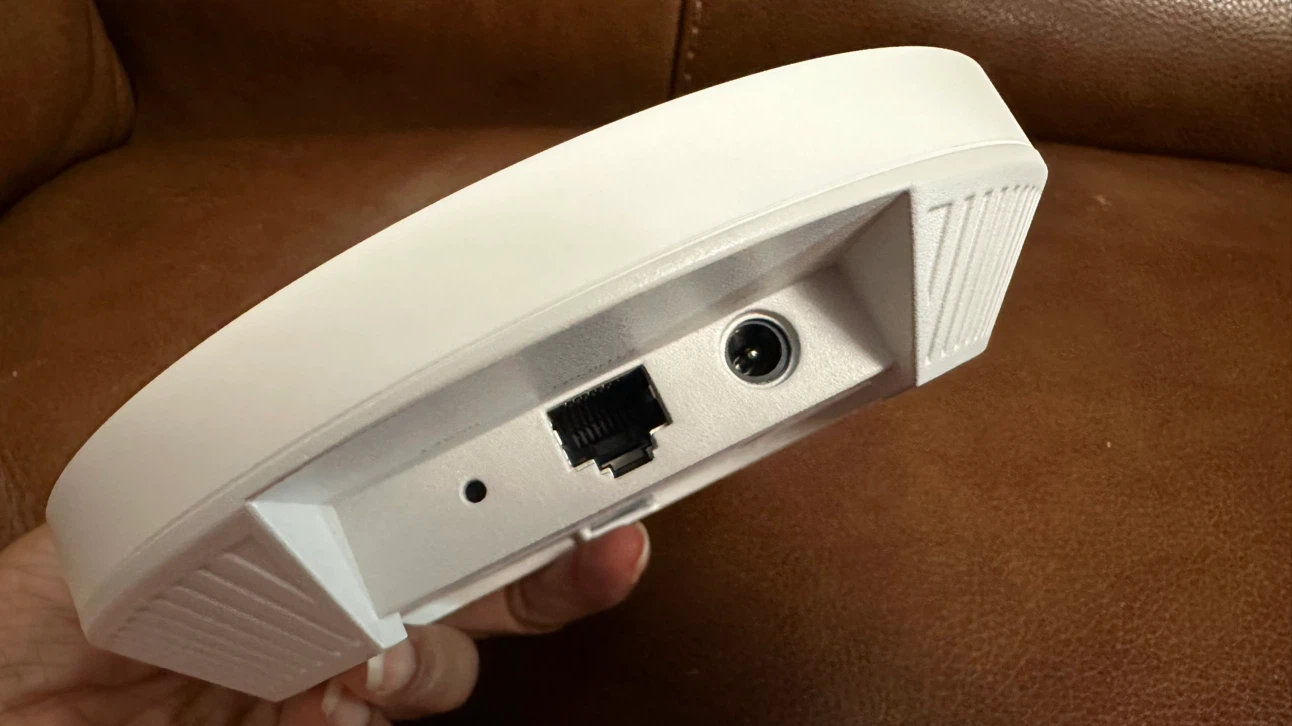 tp-link AX3000 Wi-fi 6 Access Point EAP650 - photo 2