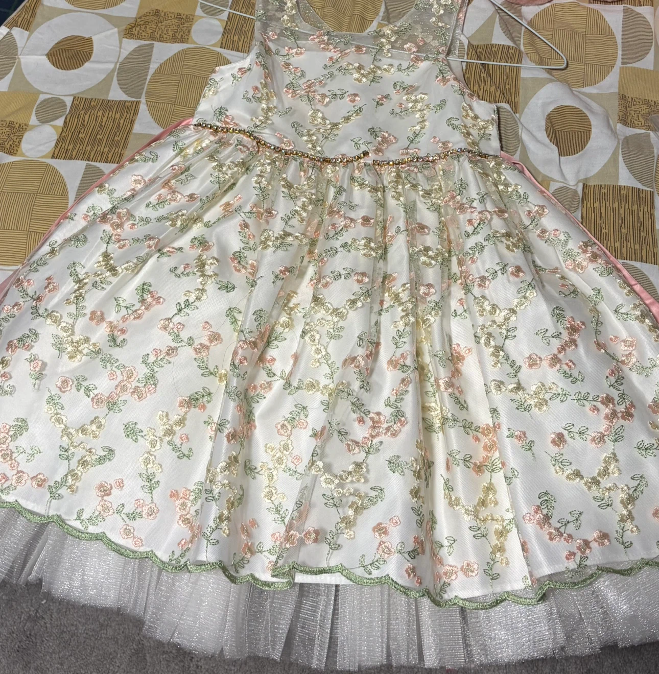 6-8 year old girls clothes - photo 2