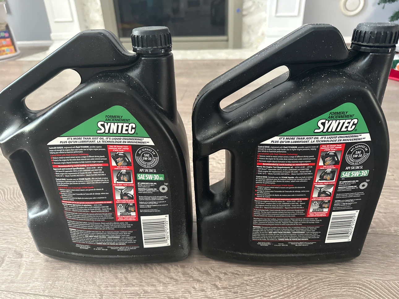 Castrol EDGE & Syntec SAE 5W-30 Motor Oil - photo 2