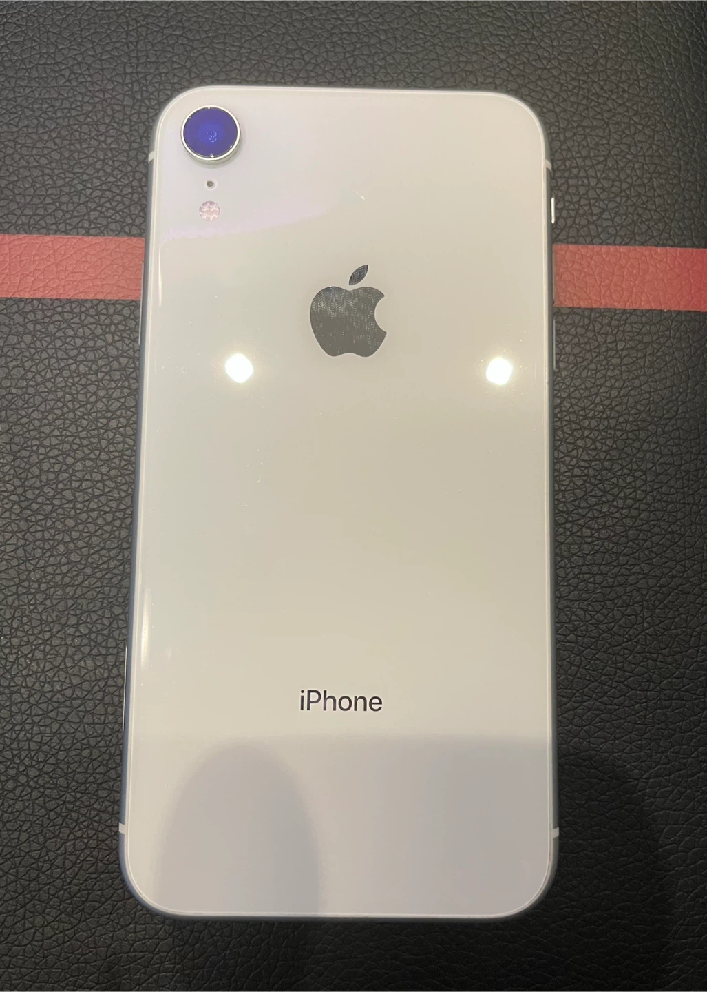 White Apple iPhone XR