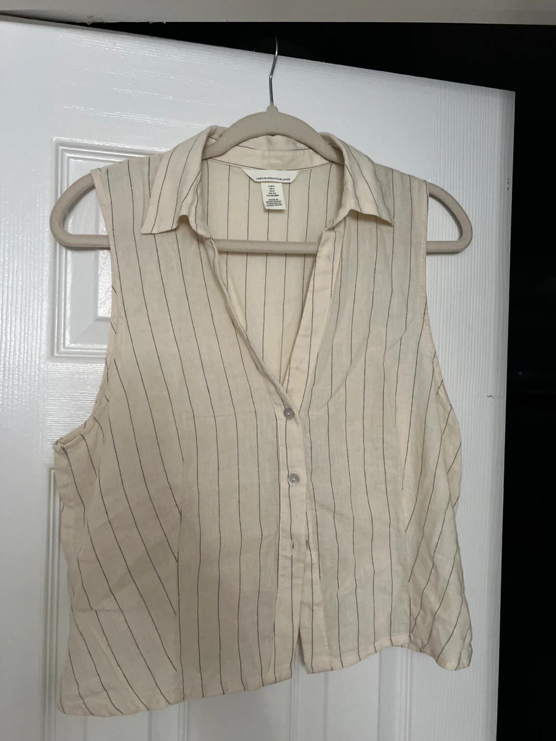 H&M Linen Blend Sleeveless Striped Button-Up Top - photo 4