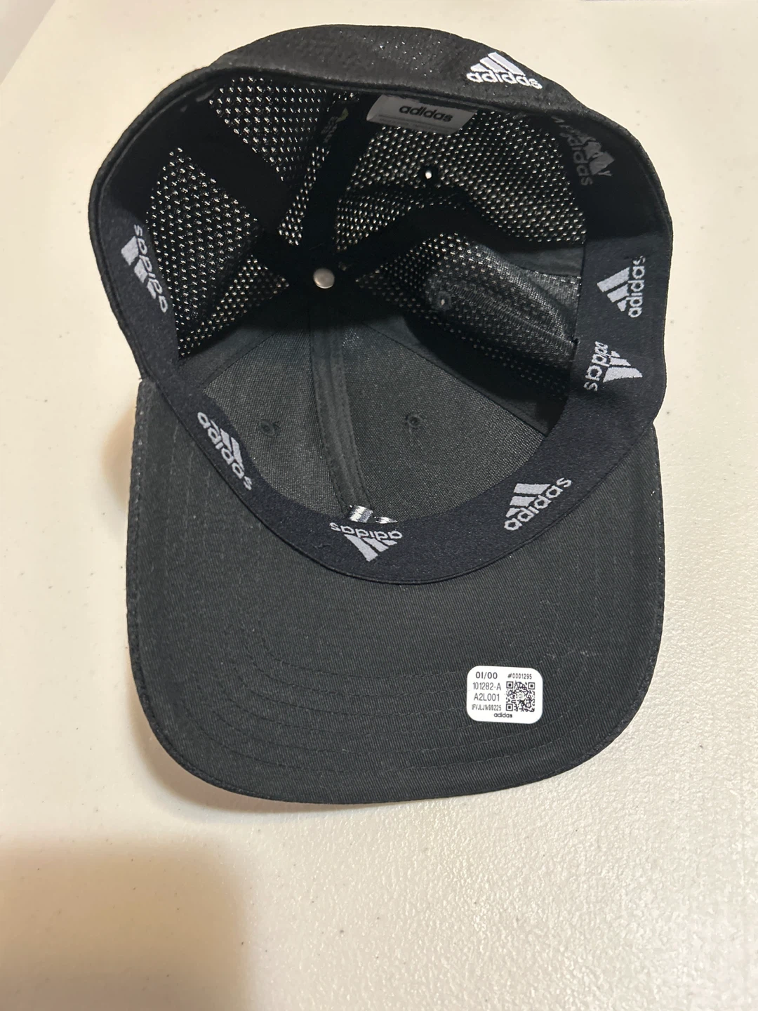 Adidas Black Cap - photo 3