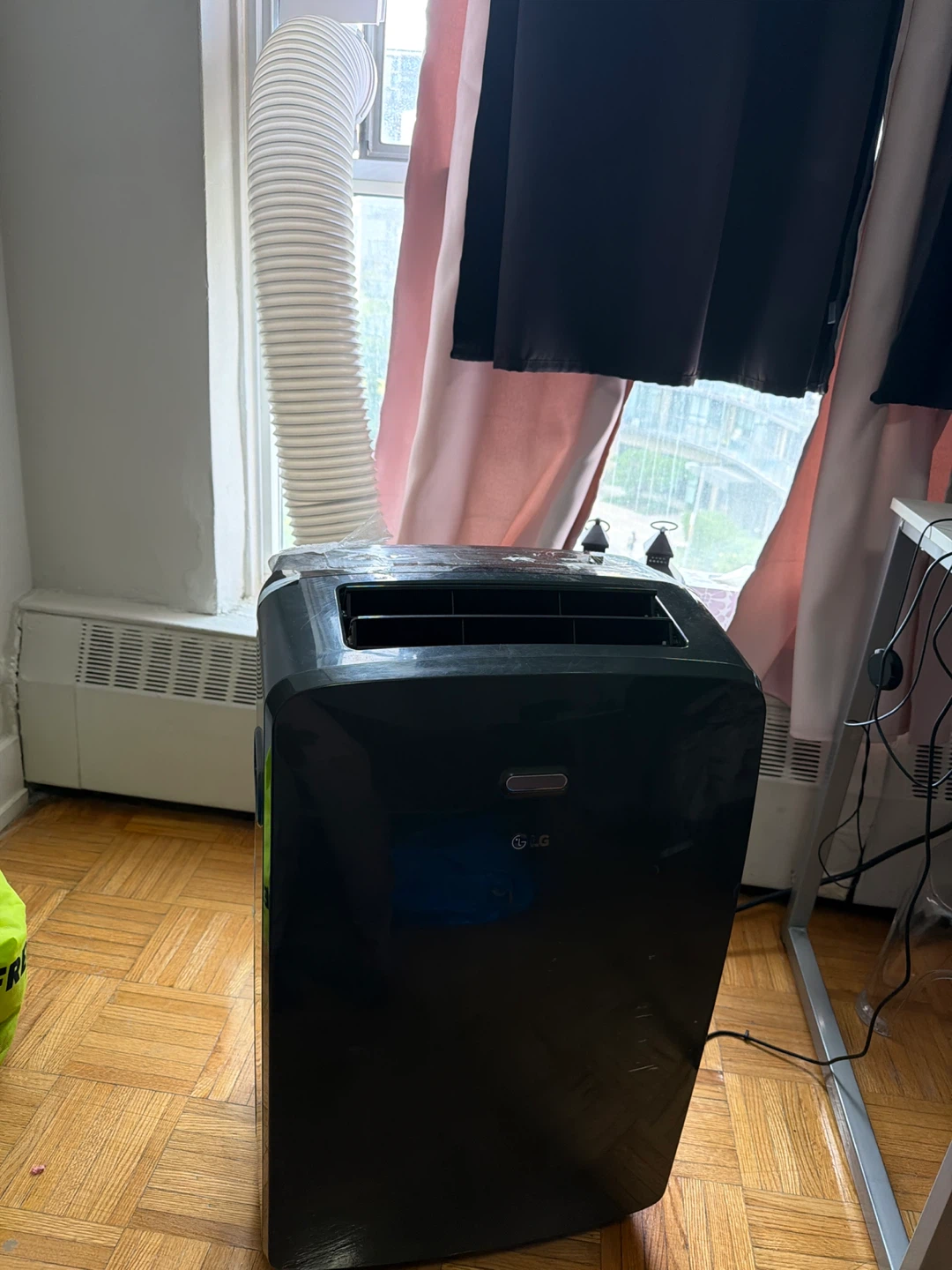 LG Portable Air Conditioner