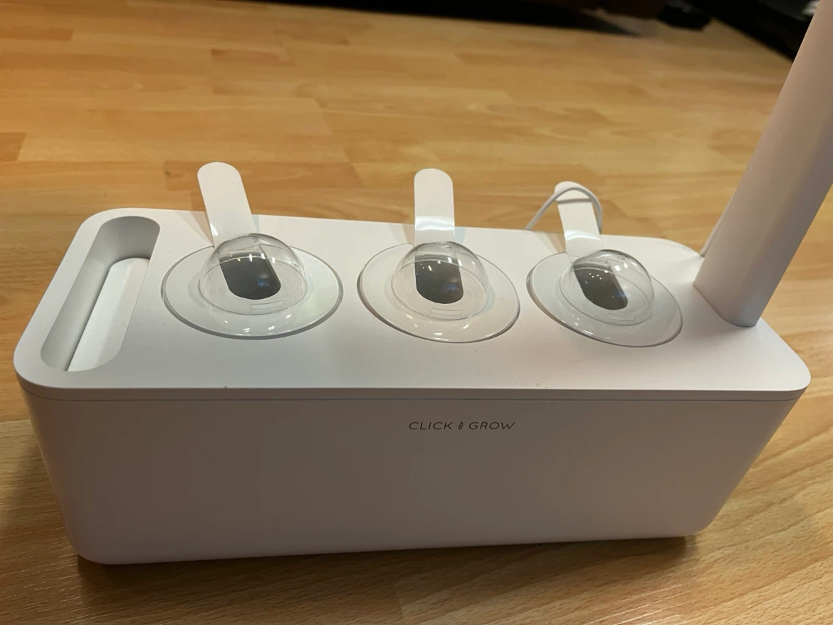 Click & Grow Smart Garden - 3 Pods - photo 2