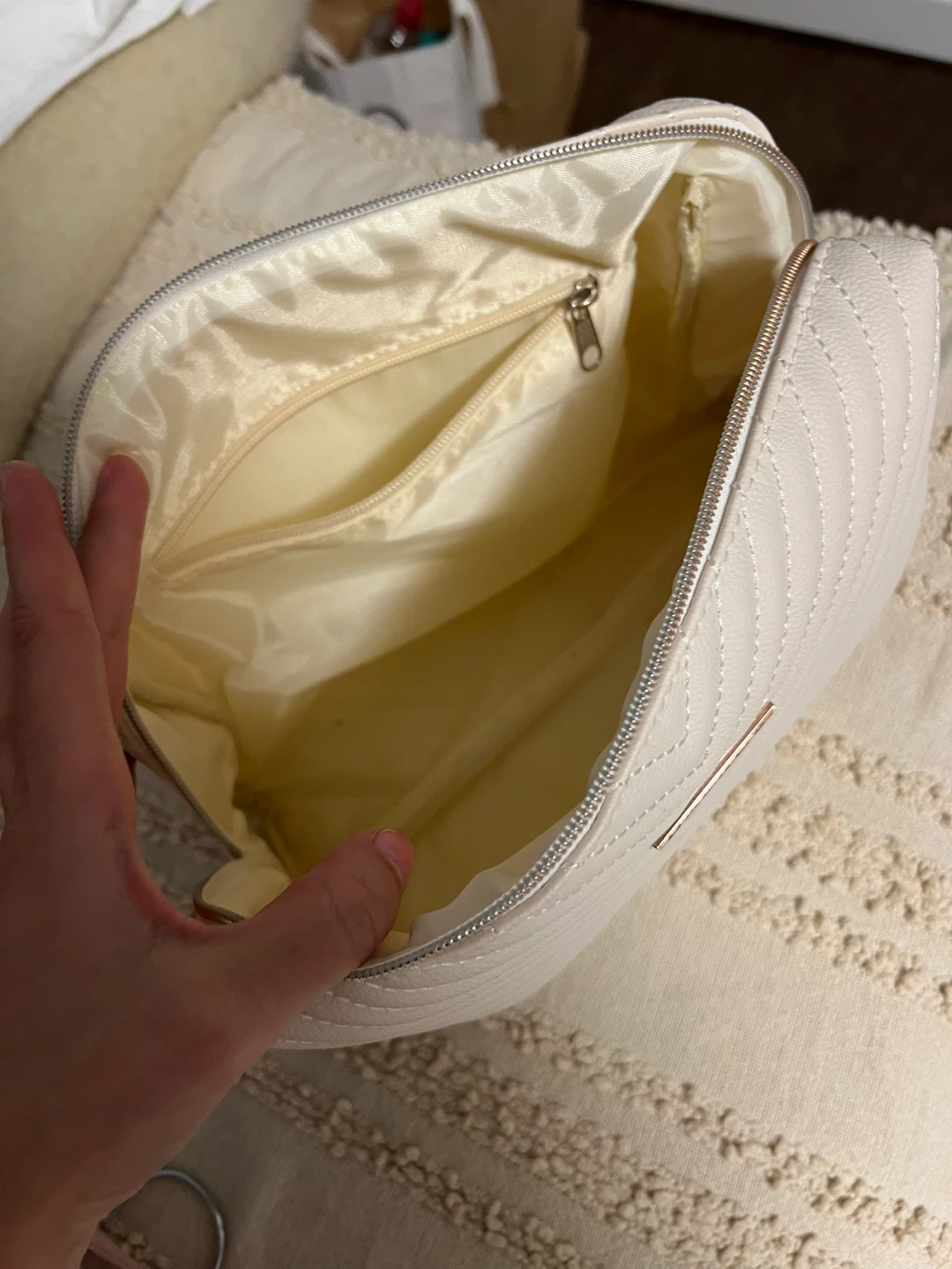 Davroe Quilted Cosmetic Bag - Cream - photo 4