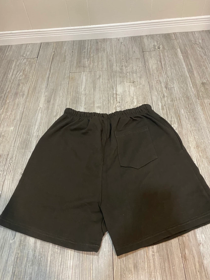 ESSENTIALS Fear of God Shorts - photo 4
