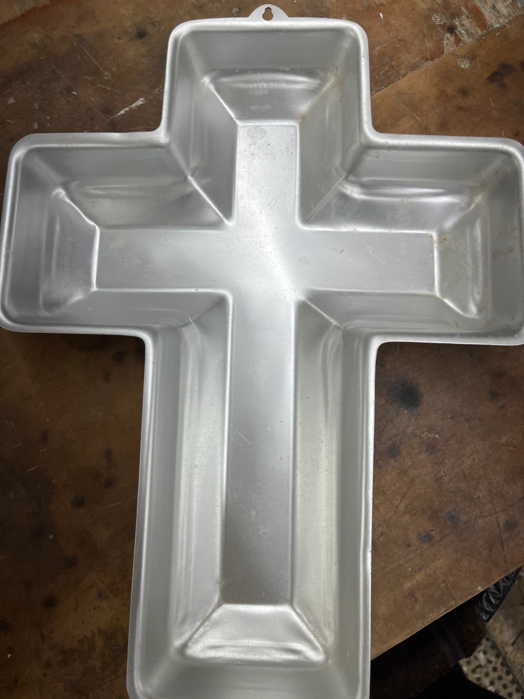Wilton Cross Shaped Cake Pan - photo 2