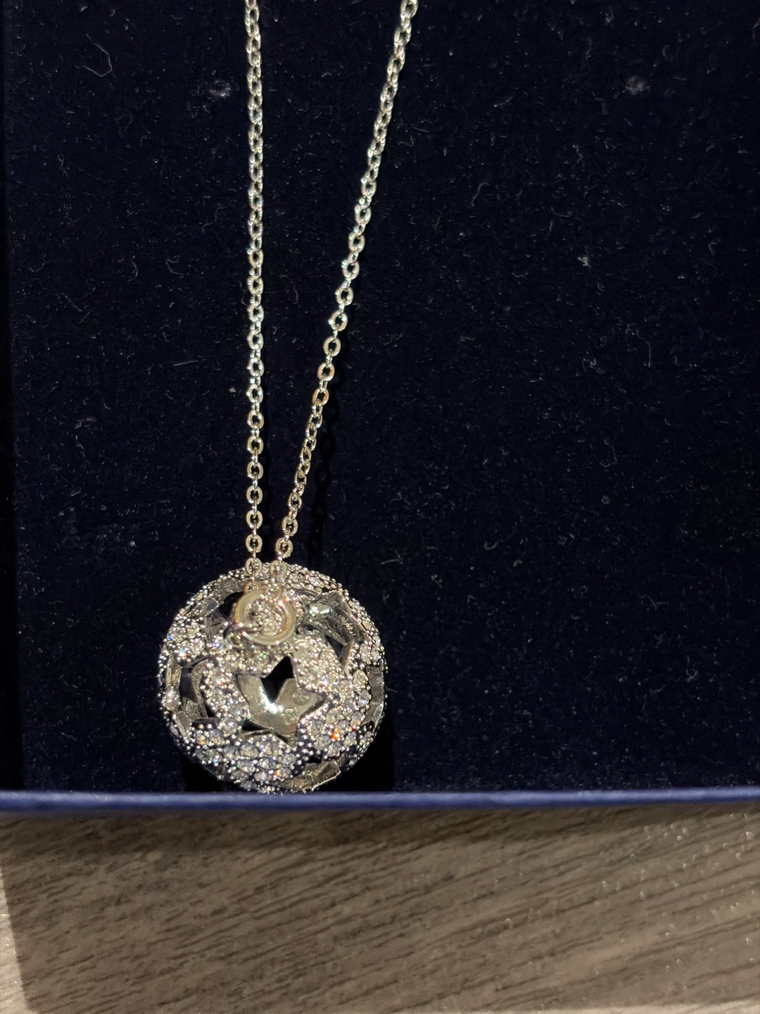 Swarovski Hemisphere Pendant Necklace - photo 2