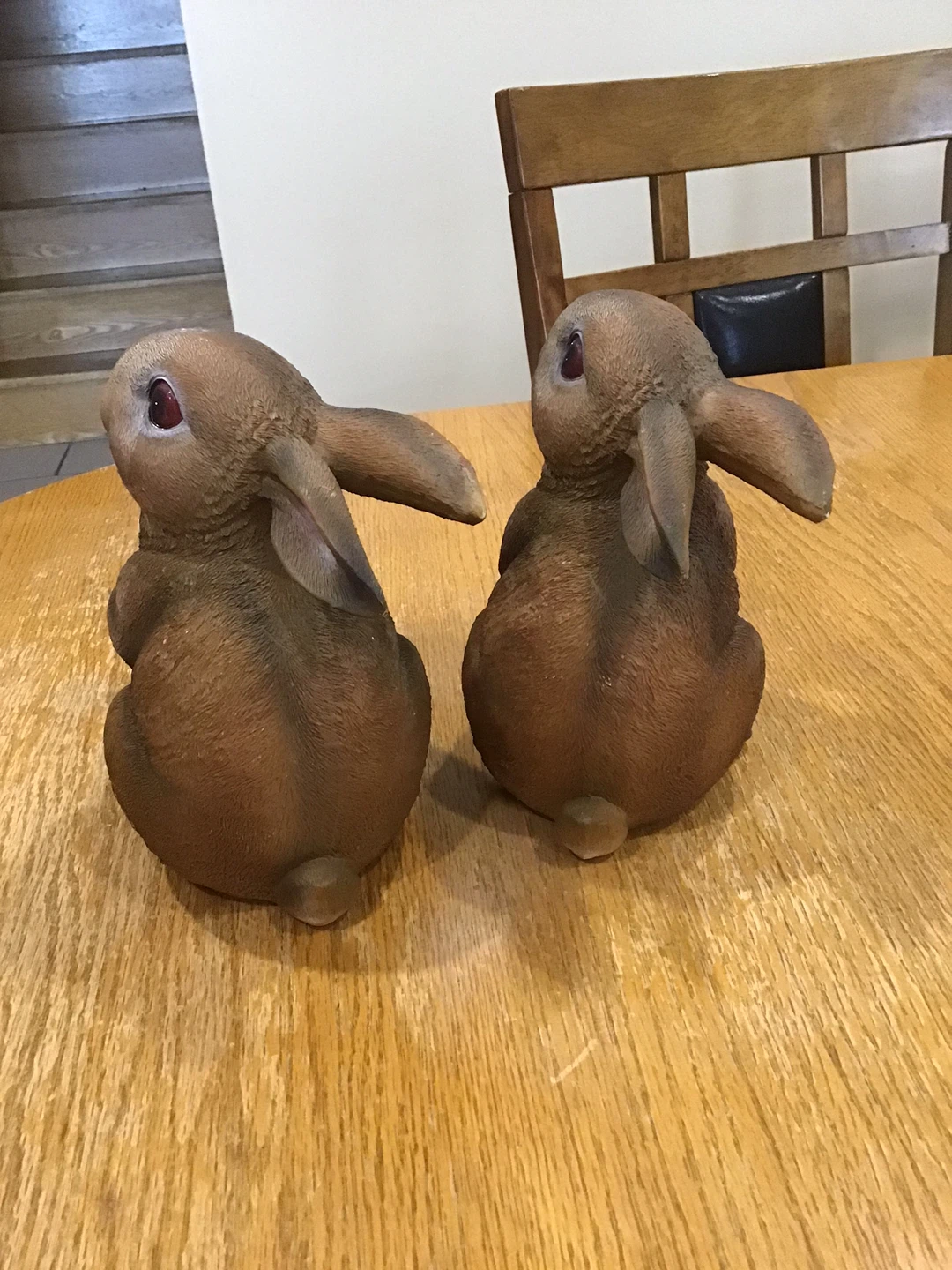 Pair of Bunny Figurines - photo 2