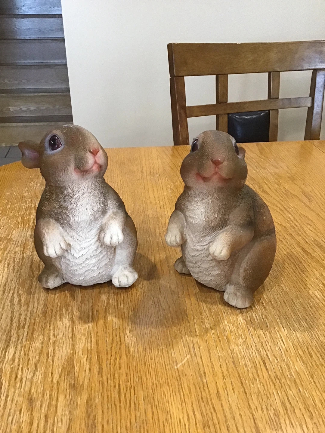 Pair of Bunny Figurines - photo 3