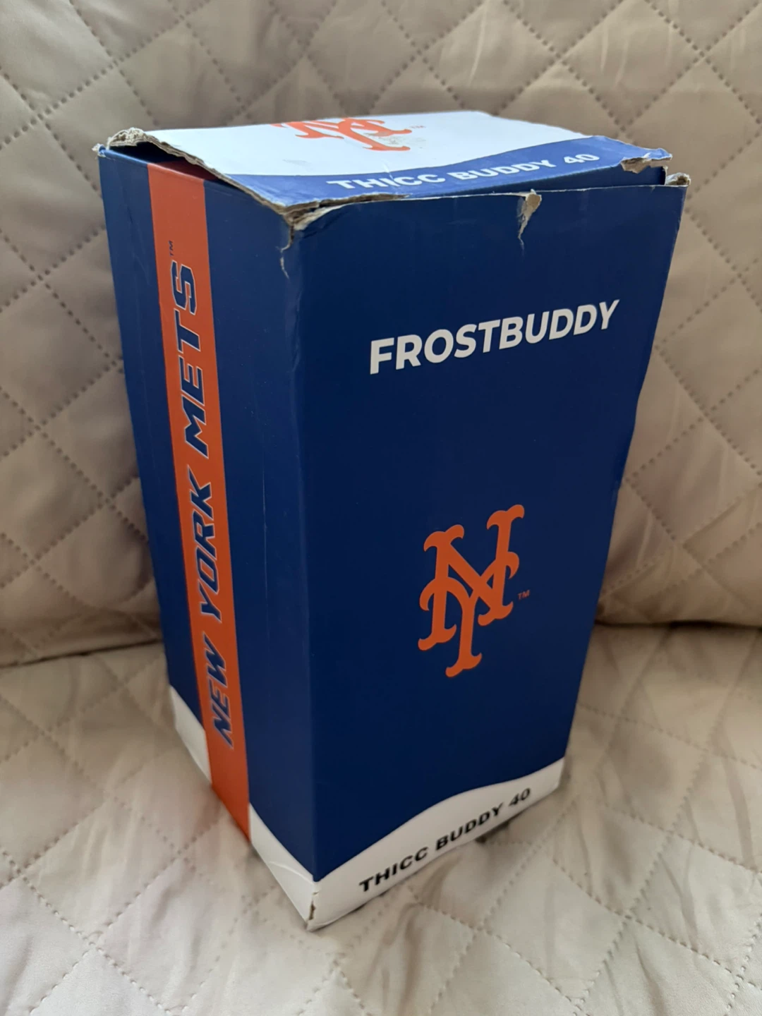 Frostbuddy New York Mets 40 Oz Colossal Tumbler Water Bottle - photo 5