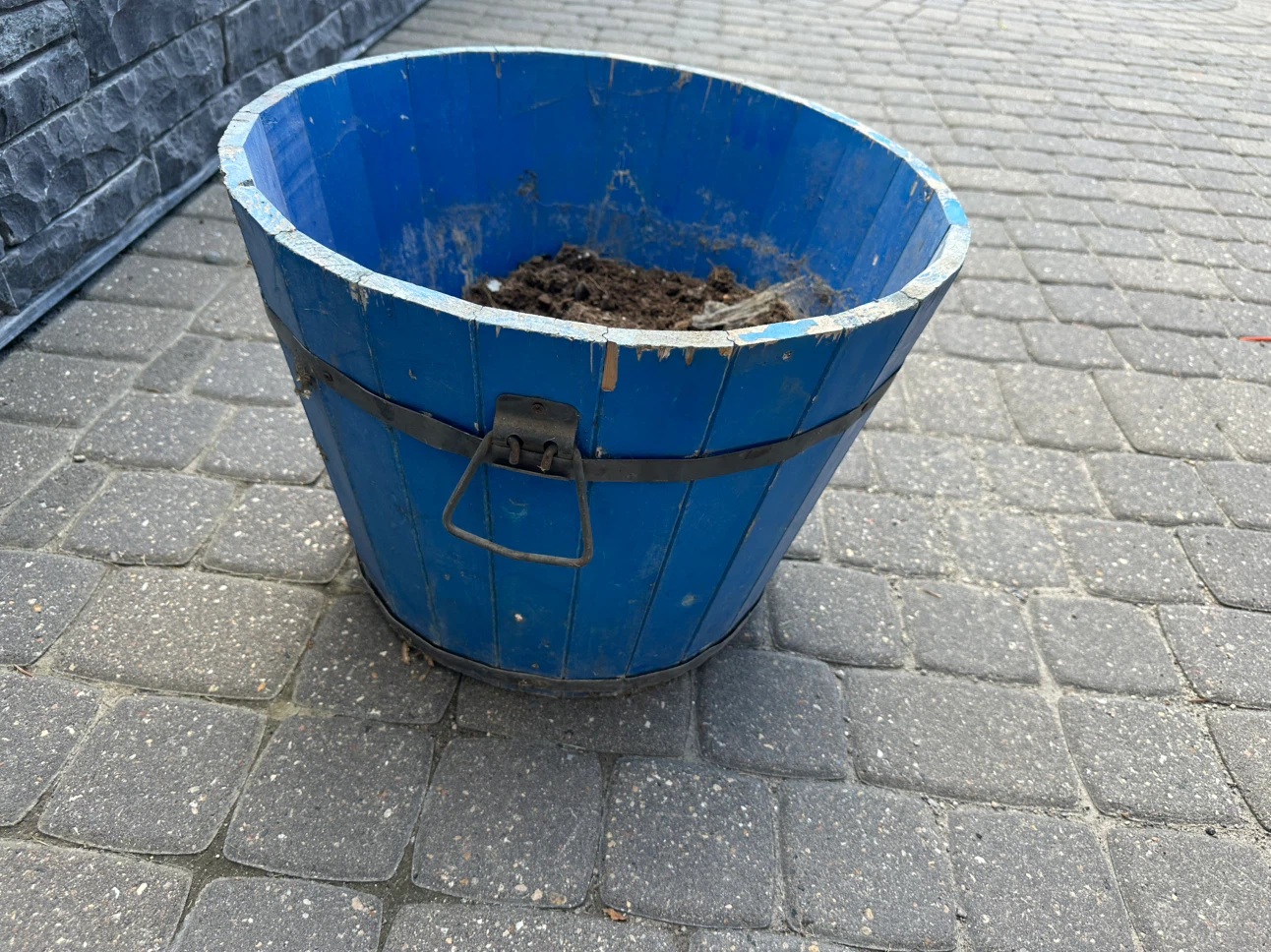 Blue Wooden Bucket Planter - photo 2