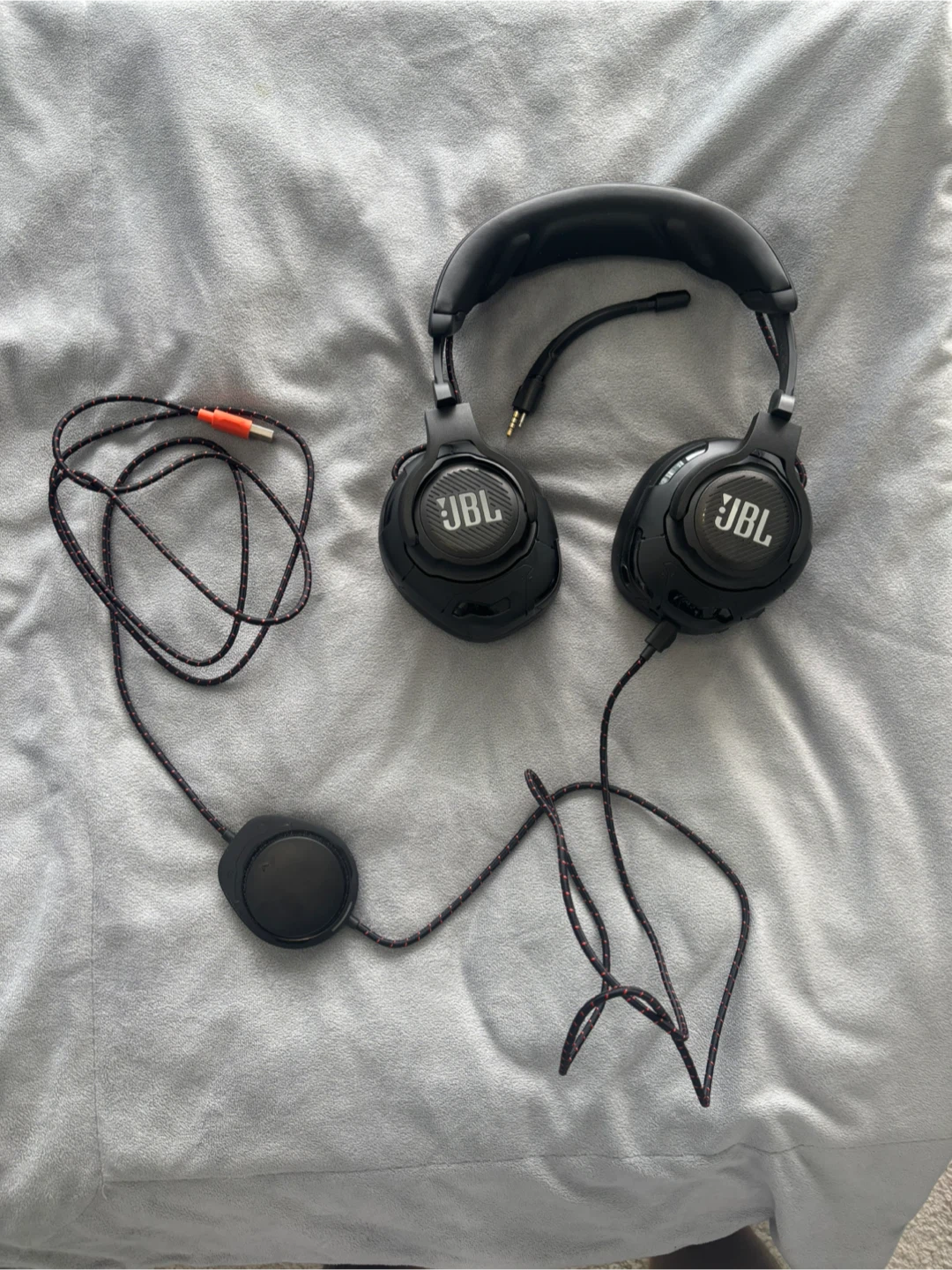 JBL Quantum One Gaming Headset - Wired