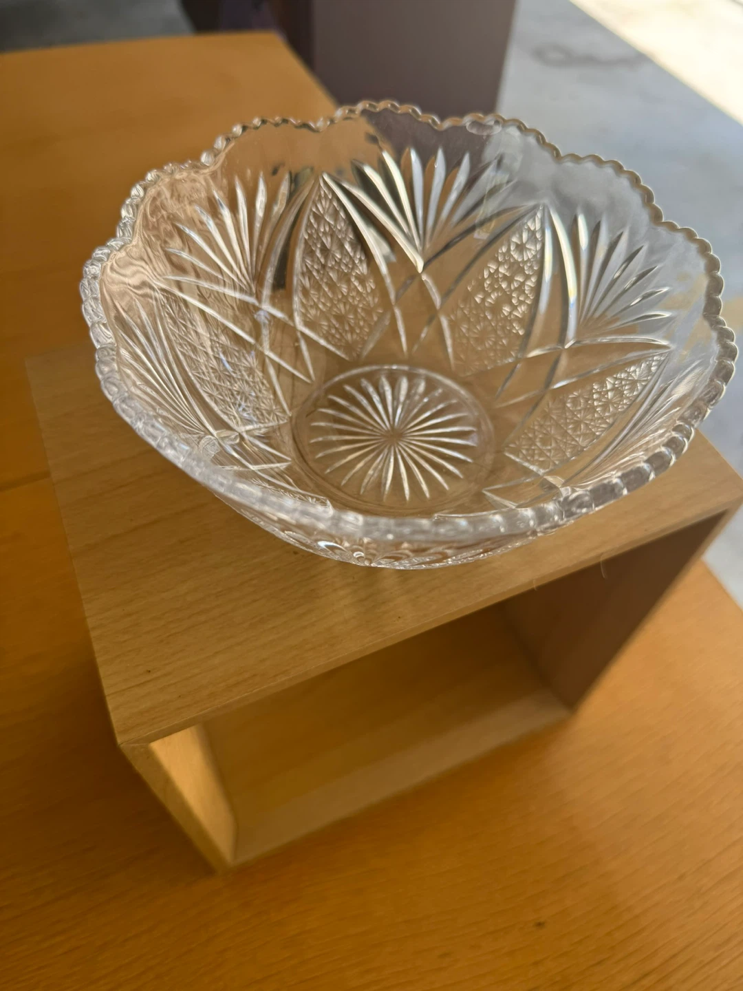 Clear Glass Crystal Cut Fruit Bowl - photo 2