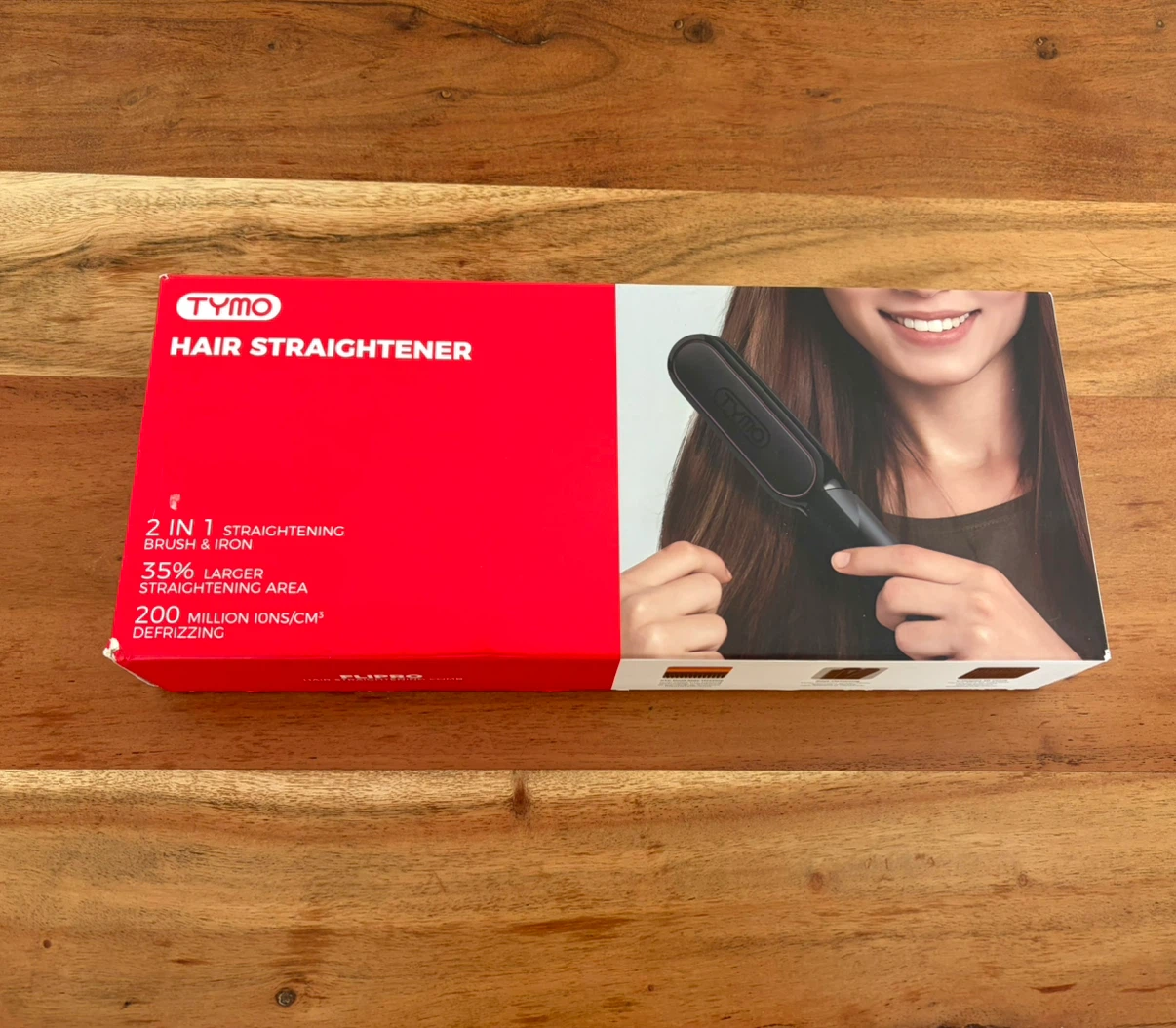 Tymo 2-in-1 straightening brush and iron