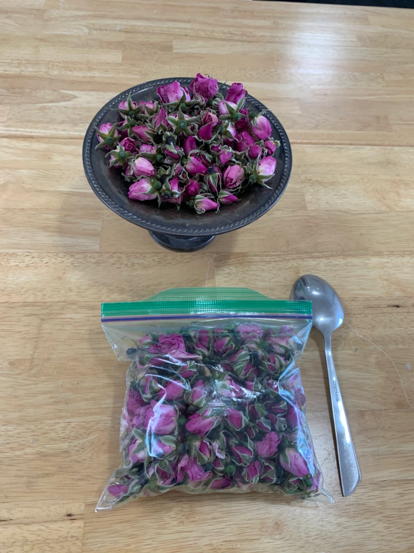 Organic Dried « Damask Rose Buds» - photo 2