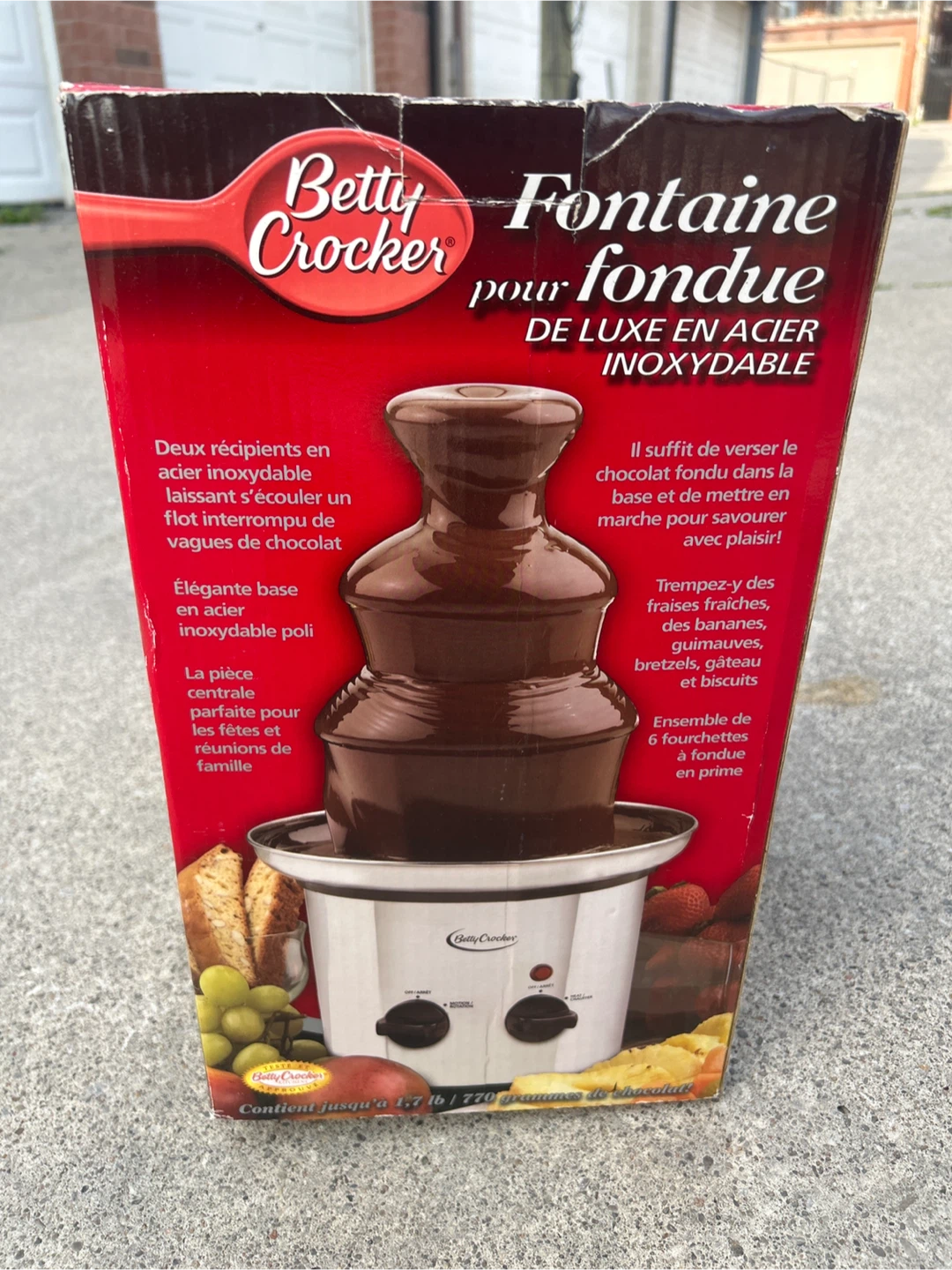 Betty Crocker Chocolate Fondue Fountain