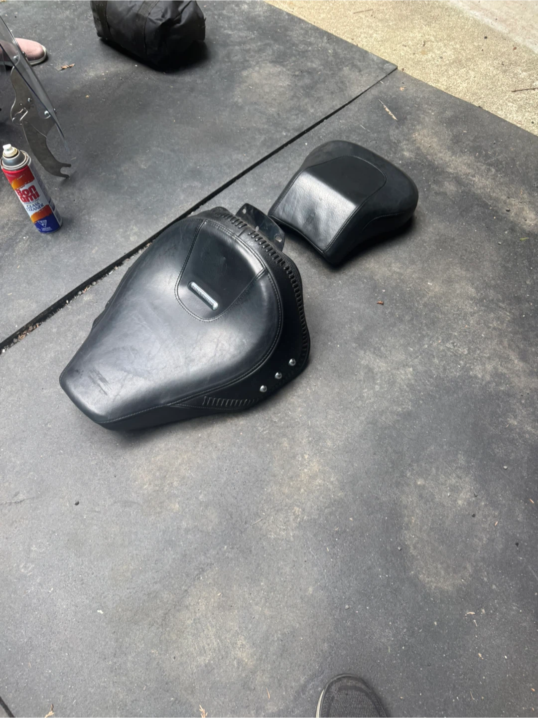 Harley-Davidson Motorcycle Seat and Windshield - photo 3
