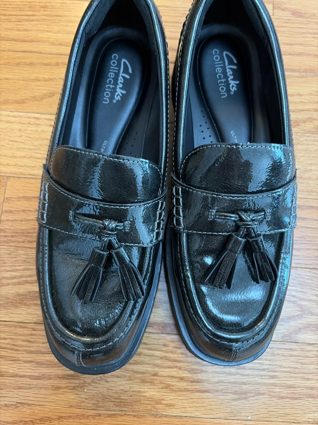 Size 8 Clarks Collection Black Patent Leather Tassel Loafers