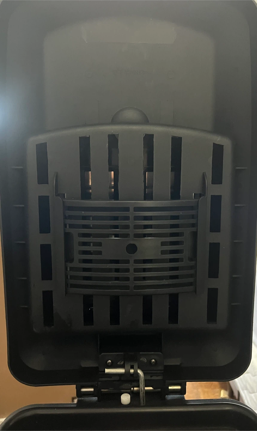 Cuisinart Stainless Steel Trash Can with Foot Pedal - photo 5