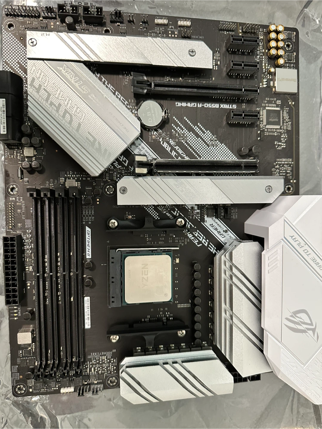 Ryzen 7 5800x, RTX 3070, 32gb RAM, and Asus ROG Strix B550-A - photo 2