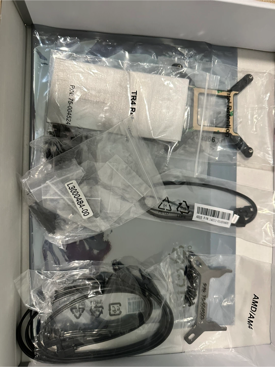 Ryzen 7 5800x, RTX 3070, 32gb RAM, and Asus ROG Strix B550-A - photo 4