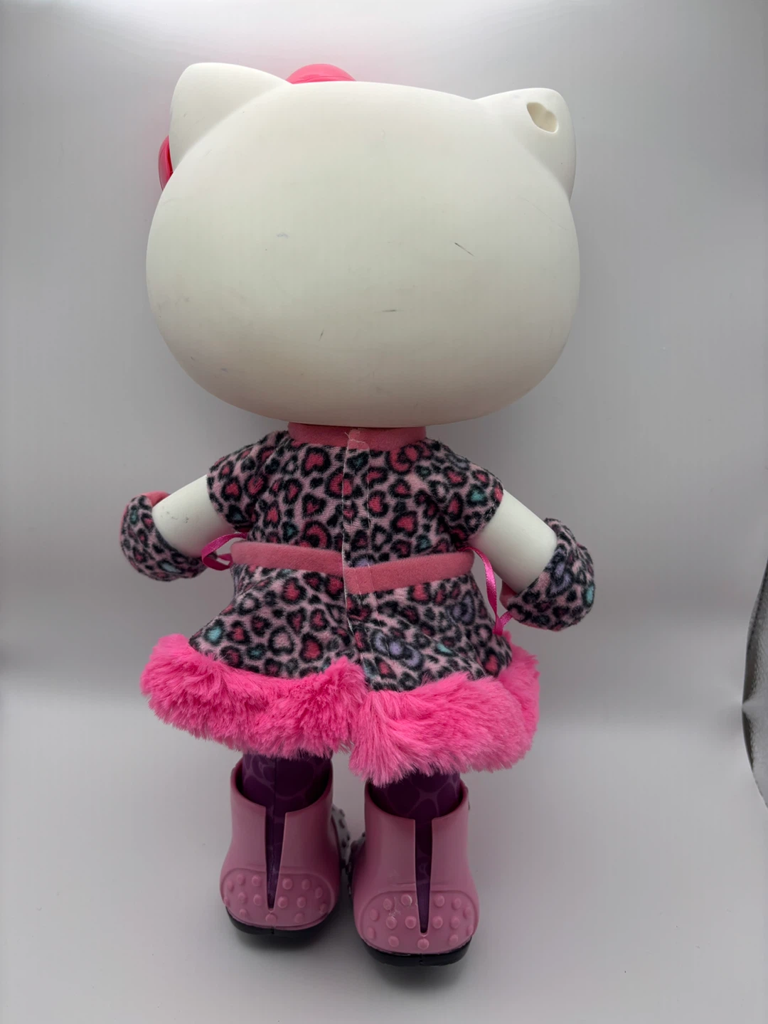 Large Hello Kitty Doll - photo 2