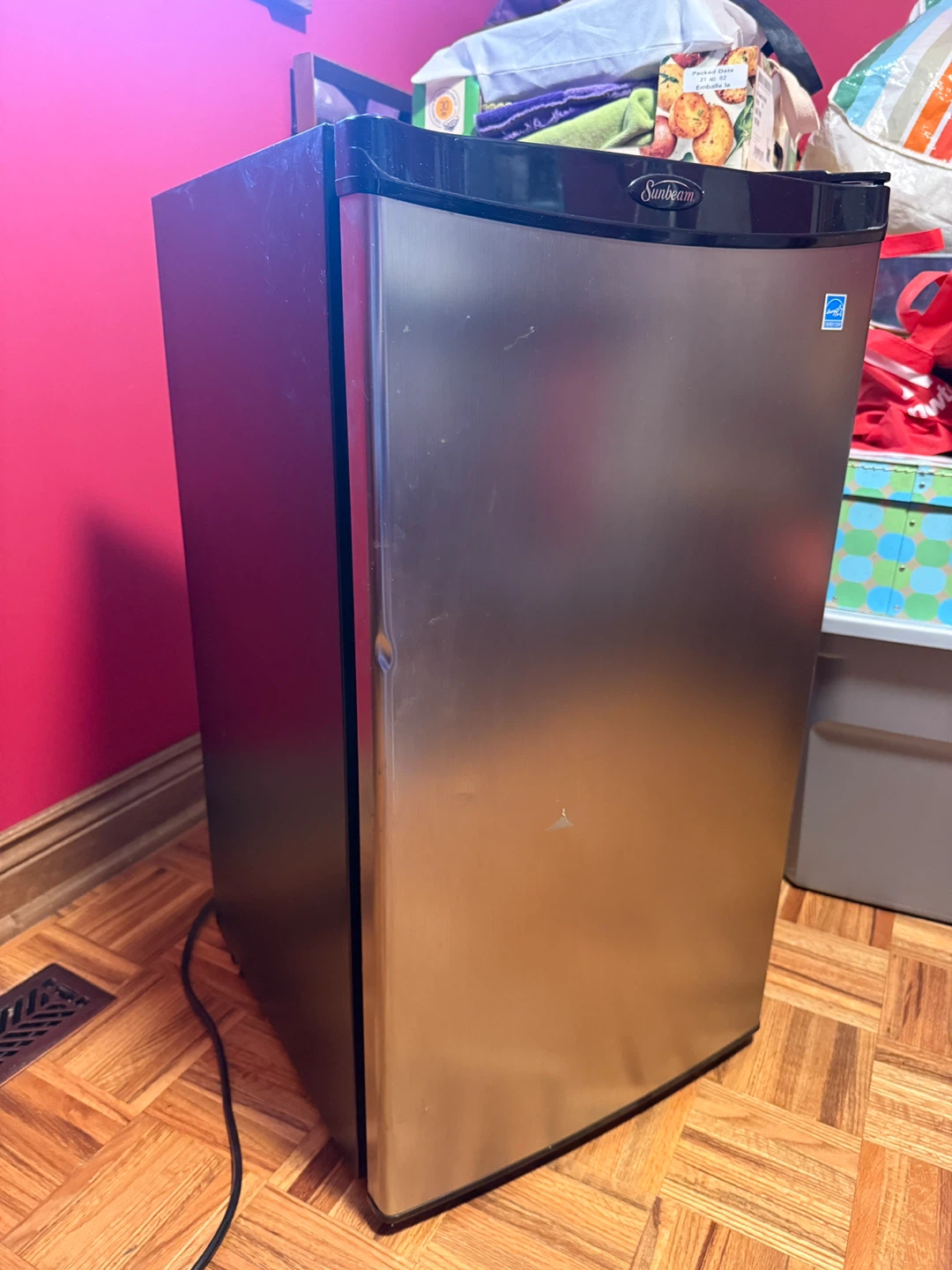 Sunbeam Mini Fridge