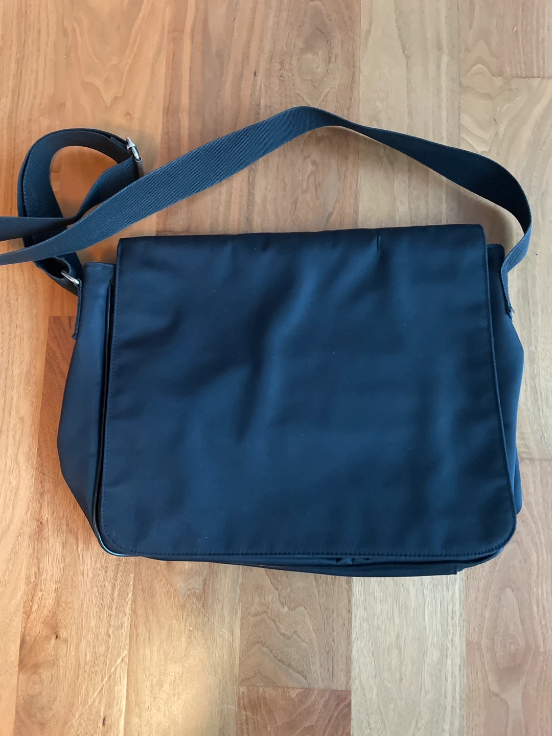 GAP Messenger Bag