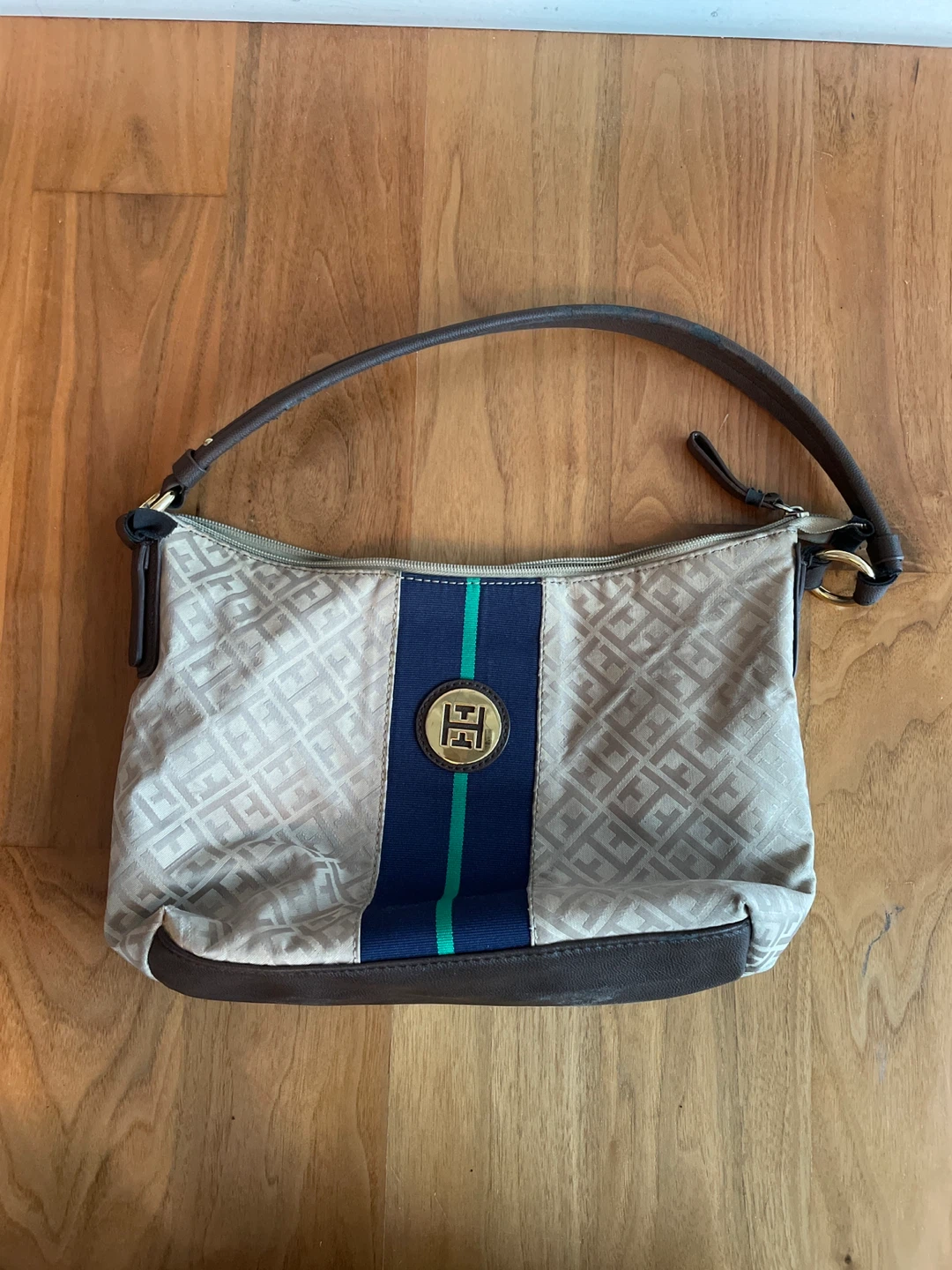 Tommy Hilfiger Shoulder Bag