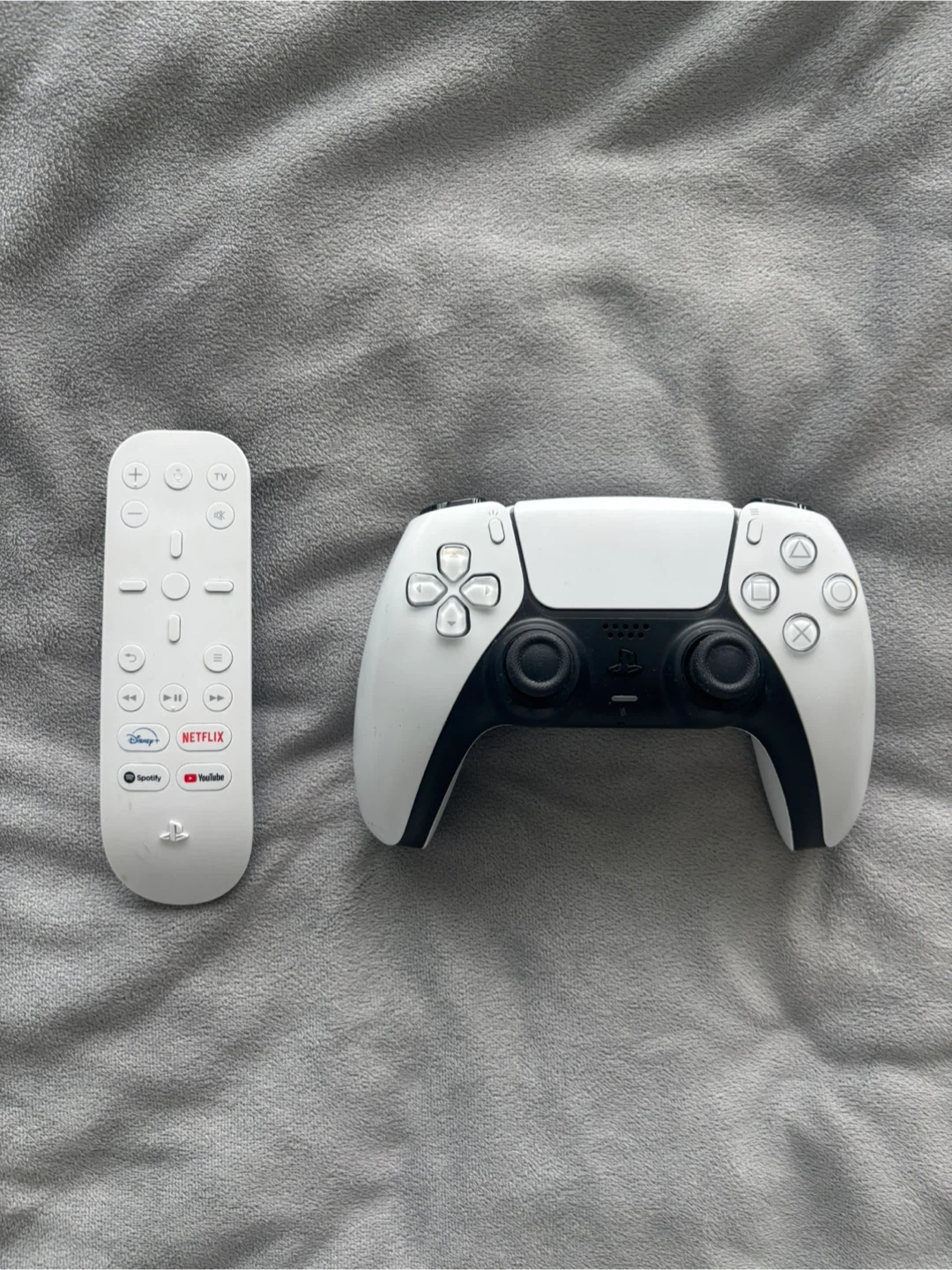 Playstation 5 Console Digital Edition + Accessories - photo 4