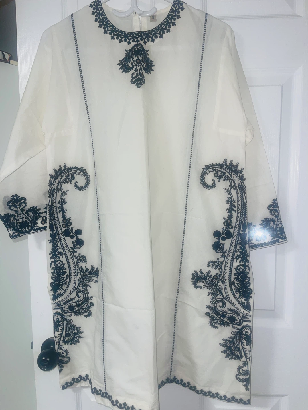 Cream Embroidered Kurti with Dark Blue Paisley Design