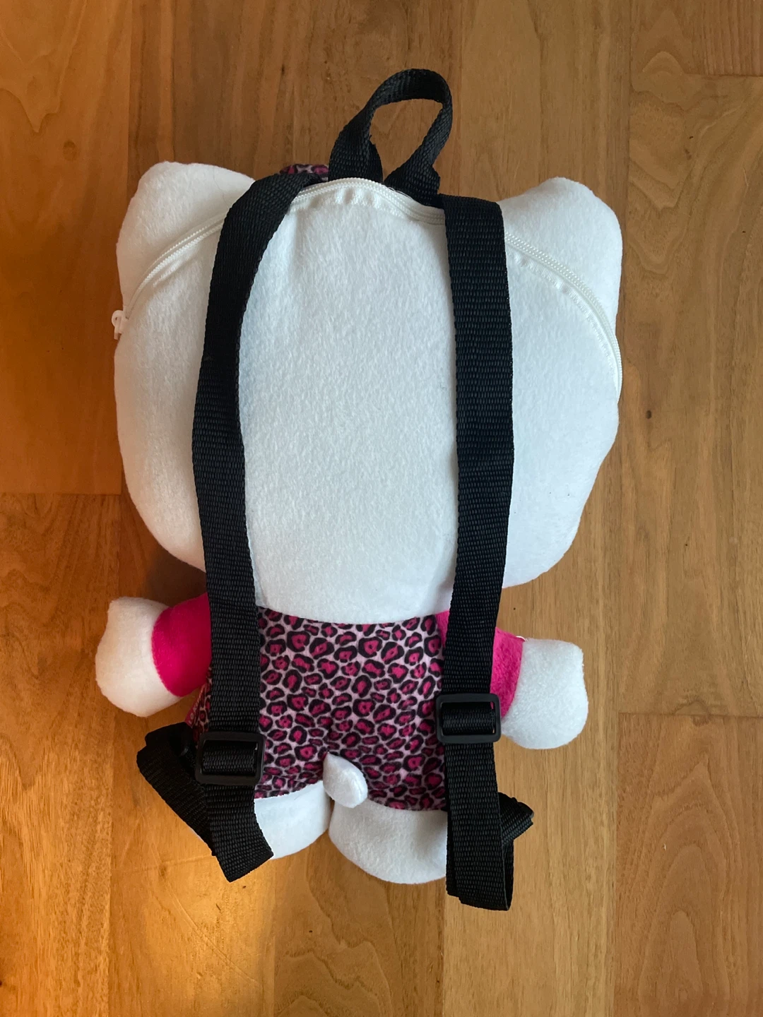Hello Kitty Plush Backpack - photo 2
